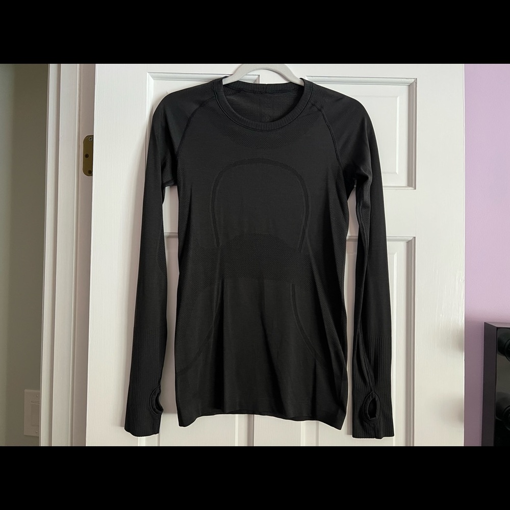 Lululemon Swiftly Tech Long Sleeve Crew